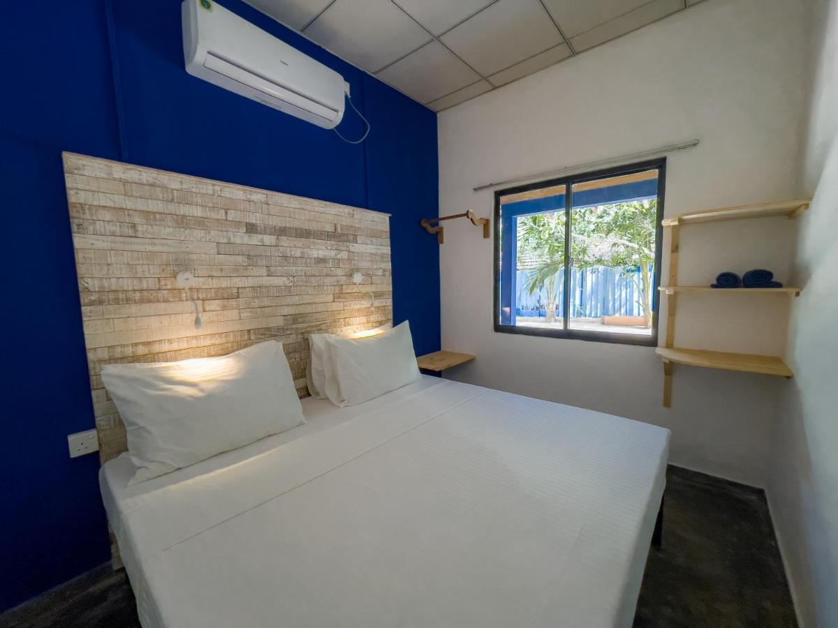 Lost & Found Hostel Weligama Exterior photo